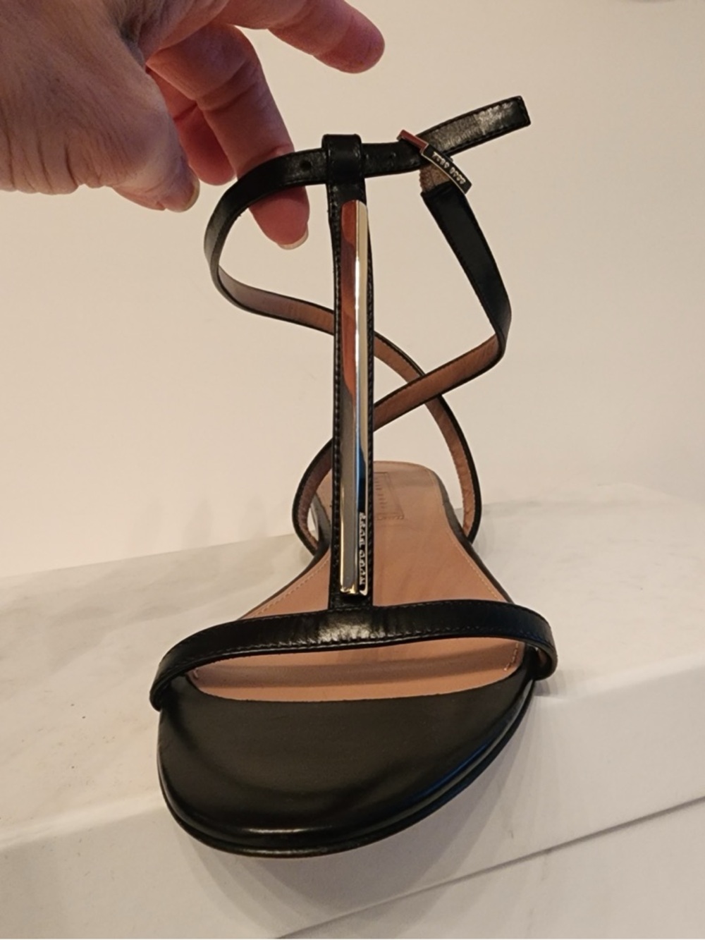 HUGO BOSS Leather T-Strap Sandals with Metallic Accent Women’s Black Sz 38/ 7.5 - Picture 6 of 12